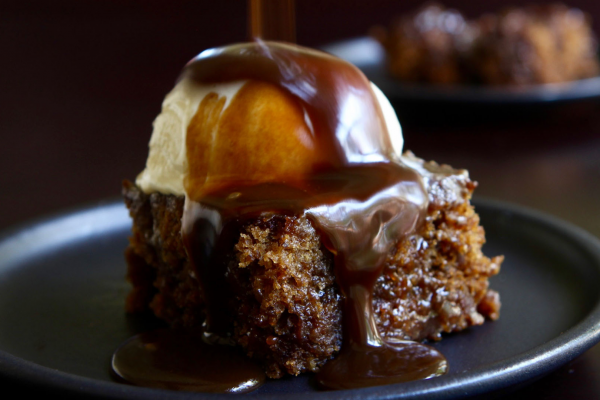 Slow cooker sticky toffee pudding image 1